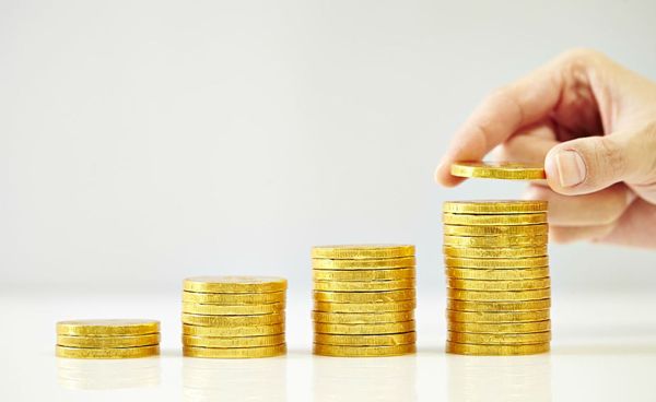 Insurance SAA: An infinte Game